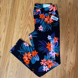 [Old Navy] floral pixie pants